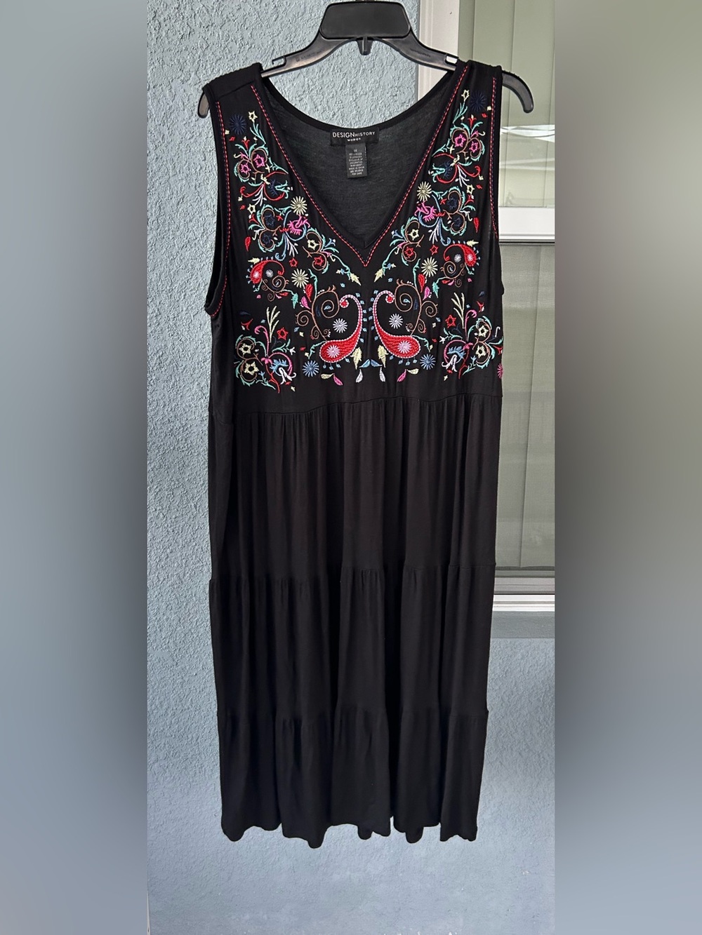 Design History Women's Embroidered Tiered Sleeveless Midi Dress Size 1X Casual